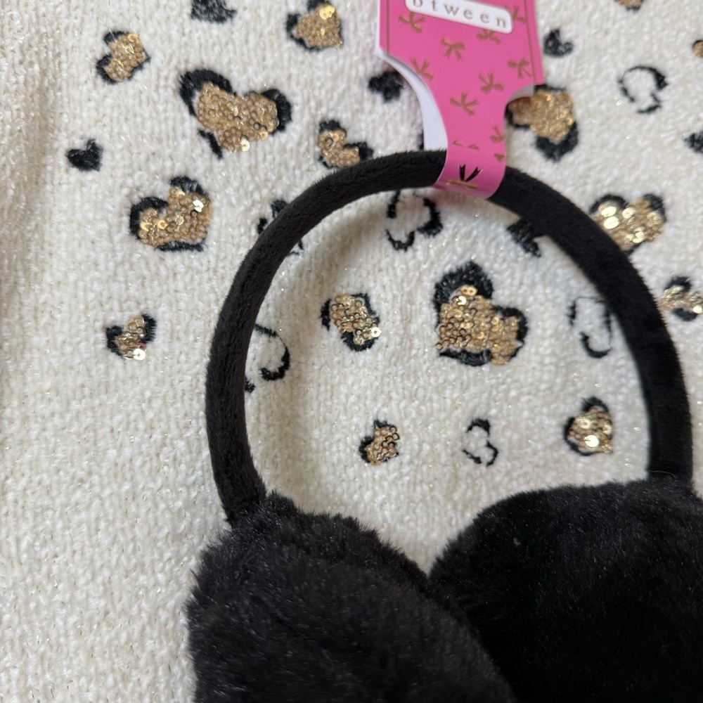 Kids Cream Sweater with Sequin Heart and Black Earmuffs - Picture 3 of 4